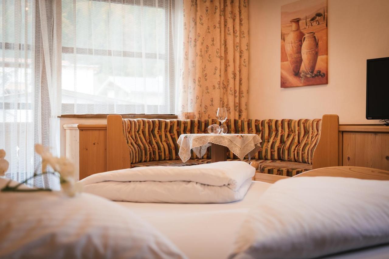 Hotel Sonneck 코센 외부 사진