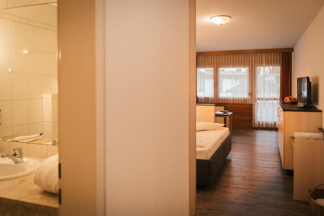 Hotel Sonneck 코센 외부 사진