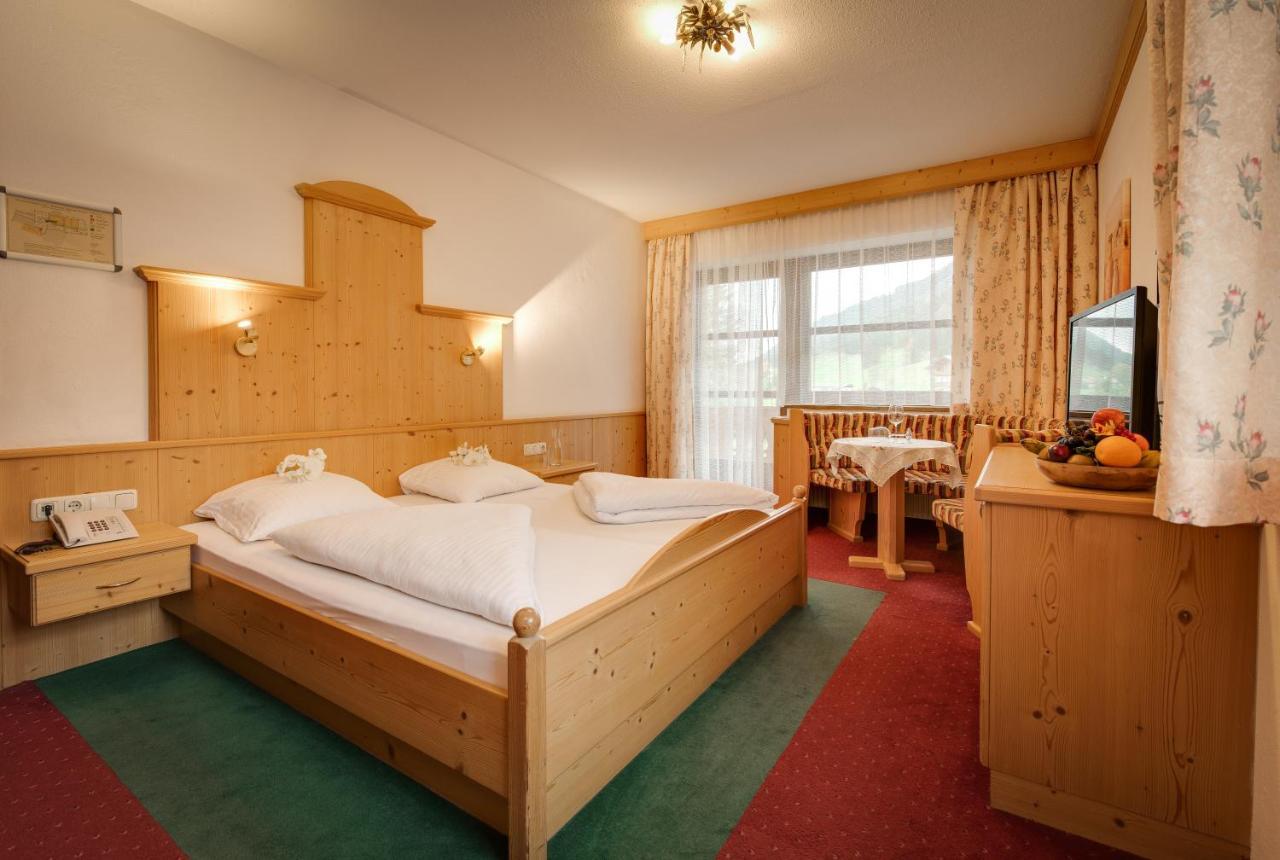 Hotel Sonneck 코센 외부 사진